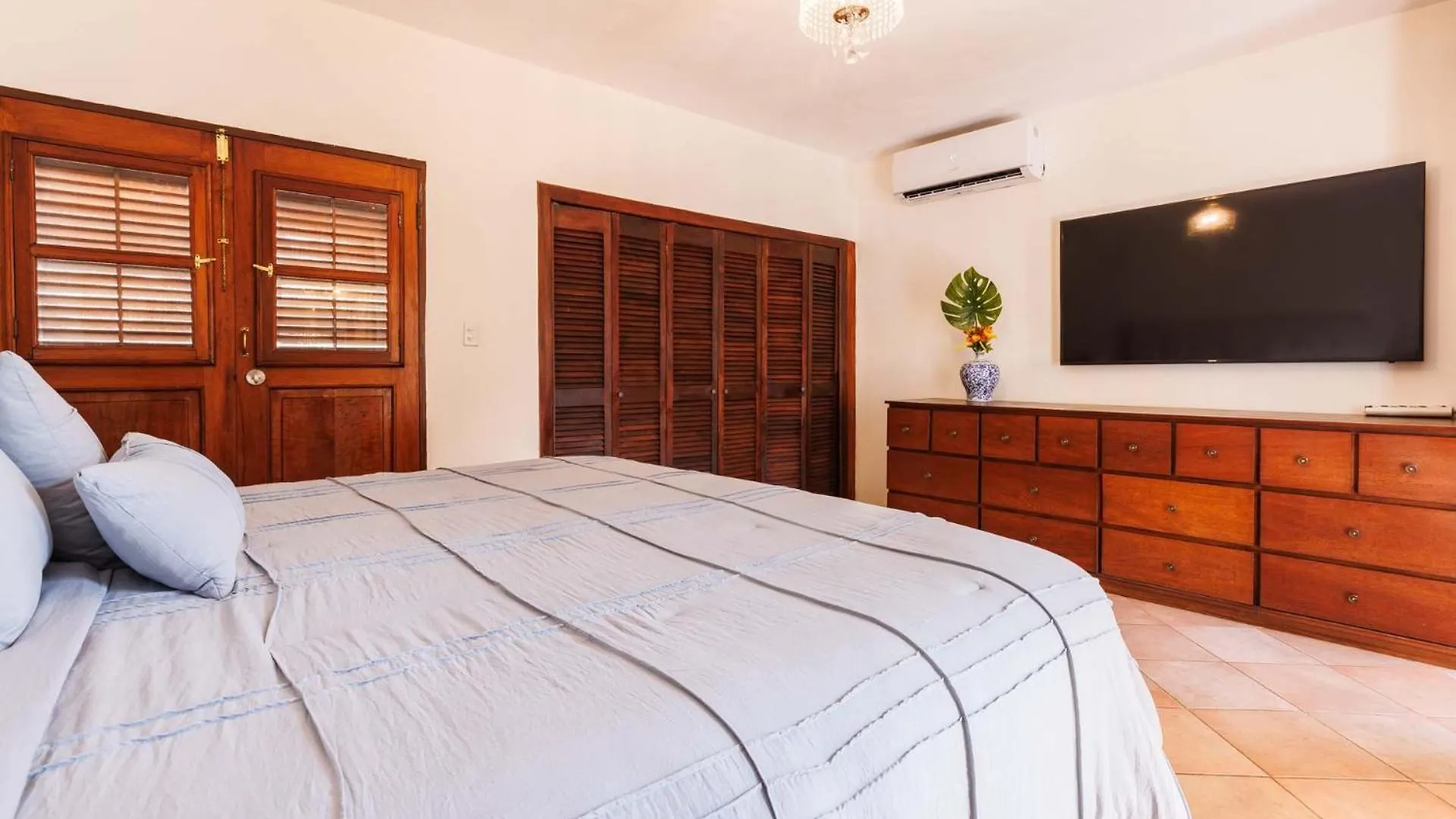 San Juan Family Penthouse- 2Br & City Views San Juan